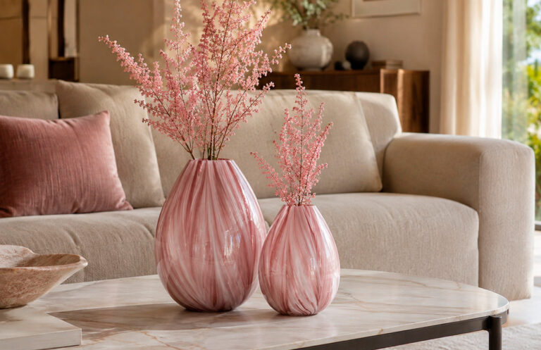 Schöne Glasvase Lily Twist in rosa, Wohnaccessoires bei HolzLand Köster in Emmerke bei Hildesheim, Hannover, Alfeld, Peine